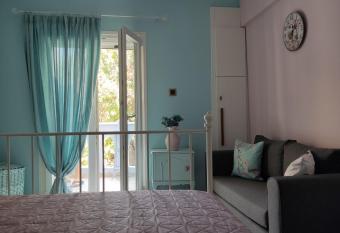 Colorful House Tsoutsouras has Balcony rooms