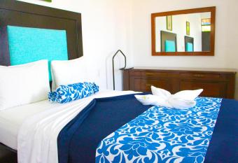 Hotel Ameyali Tequesquitengo has Smoking/Balcony rooms