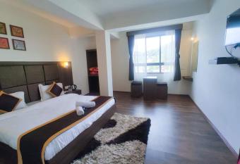 Sila Norbu Retreat has Smoking rooms