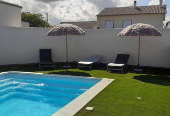 Villa Louna has Balcony rooms