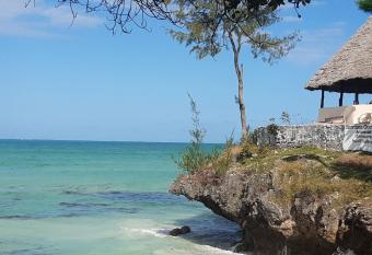 Panorama Ocean View Resort has Balcony rooms