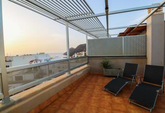 Sardina attic flat pool&solarium has Balcony rooms