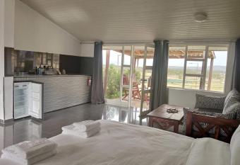 Horizon holiday homes has Balcony rooms