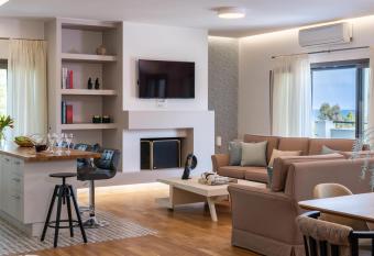 Almyros Houses, by the sea has Balcony rooms