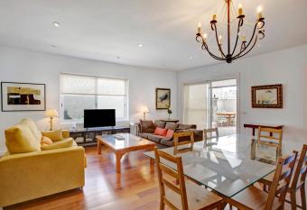 Casa Los Cipreses has Balcony rooms