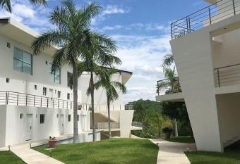 PUNTA GAVIOTA has Balcony rooms