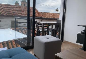 Maravilloso chalet en la zona colonial (303) has Balcony rooms