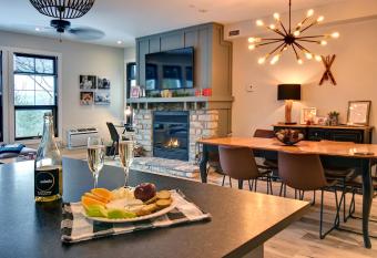 Rental condo Tremblant-les-Eaux allows 18 year olds to book a room