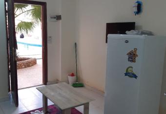 a nice 1 bedroom flat next to the Grand Aquarium allows 18 year olds to book a room