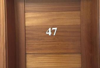 BR COURT-PARKVIEW SODNAC allows 18 year olds to book a room