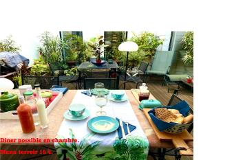 Le Patio 3 Centre ville has Balcony rooms