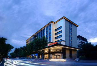 Hilton Garden Inn Chengdu Kuanzhai Alley has Balcony rooms