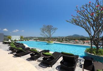 Modern one bedroom apartment has Balcony rooms