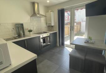 River taff lodge central cardiff on street parking allows 18 year olds to book a room