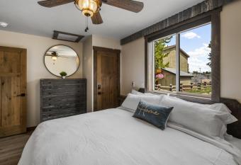 Little Tuckaway allows 18 year olds to book a room