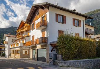 [Presolana Home] relax con vista - SELF CHECK IN has Balcony rooms