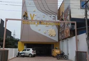 V Hotel allows 18 year olds to book a room