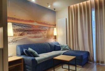 Apartament Gliwice centrum, z gara  em allows 18 year olds to book a room