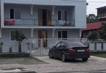 sofo hause has Balcony rooms