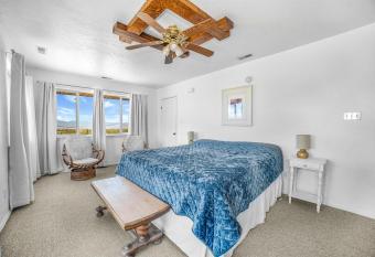 The Harmony Studio at Wind Walker Homestead has Balcony rooms