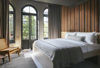 Drift Santa Barbara, a Member of Design Hotels has Balcony rooms