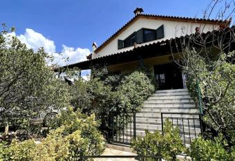 Estate Tsiati -                         has Balcony rooms