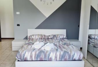 La casa di Ida Intero appartamento has Balcony rooms