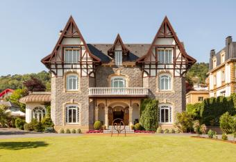 Hotel Villa Soro has Balcony rooms