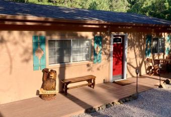 Child, Infant, Pet-Friendly Cabin with Hot Tub has Balcony rooms