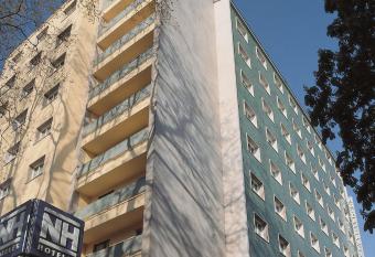 NH Canciller Ayala Vitoria allows 18 year olds to book a room