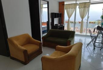 Ideo Tour Medell  n has Balcony rooms