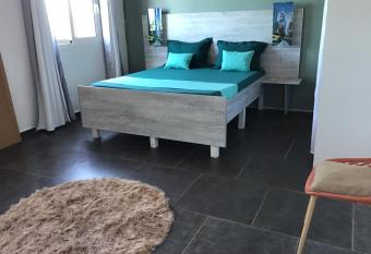 Dahlia has Balcony rooms