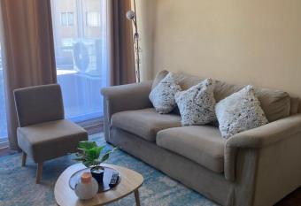 Departamento comodo a pasos de ruta 5 has Balcony rooms