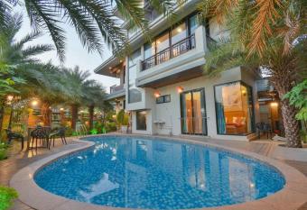 4BHK Pool Villa Areca by The Rentalgram allows 18 year olds to book a room