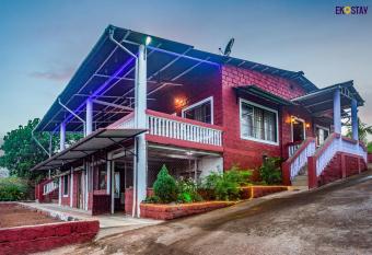 EKOSTAY - Green Paradise Villa has Balcony rooms