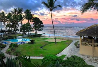 Agualina Kite Hotel Oceanfront Apartments has Balcony rooms