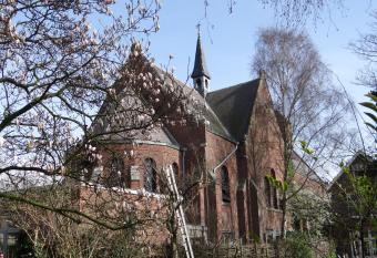 SintAnna B&B PetitHotel allows 18 year olds to book a room