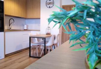 Apartament Premium 72 has Balcony rooms