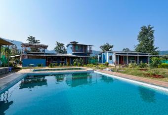 Arcadia Karjat has Balcony rooms