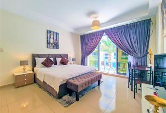 Incredible Studio with Balcony in RAK - Airbetter has Balcony rooms