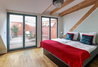 Luxuswohnung im Herzen Weimars has Balcony rooms