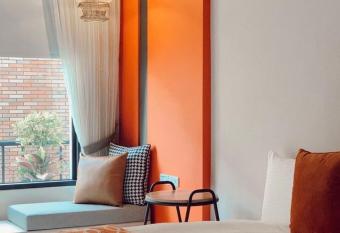 HoME-Easyhouse-III has Balcony rooms