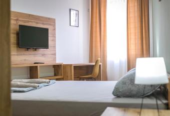 Zoe Pirot has Balcony rooms