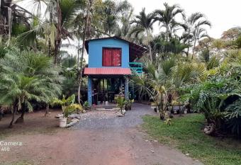 Casa LalitoHouse caba  a rustica frente al mar. has Balcony rooms