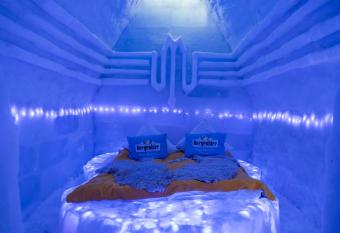 Hotel of Ice Transylvania has Balcony rooms