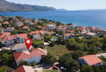 Apartments with a parking space Orebic, Peljesac - 20010 has Balcony rooms