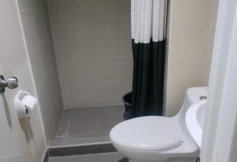 Centrio Tower - Condo Studio Type allows 18 year olds to book a room