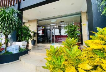 Surya Boutique Hotel Klang allows 18 year olds to book a room