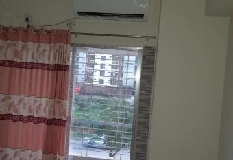 Full furnished 3big bedrooms, 3baths in Aftabnagar, Dhaka has Balcony rooms