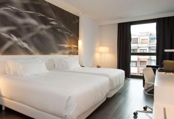 NH Collection Villa de Bilbao allows 18 year olds to book a room